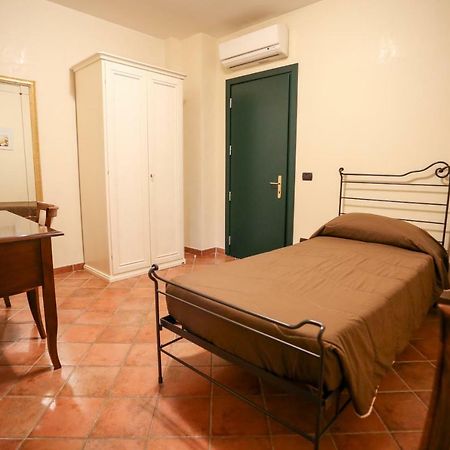 Olimpus Hotel Sora Kültér fotó